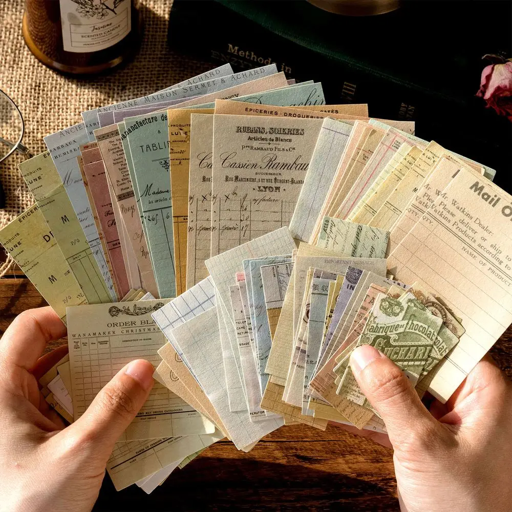 Scrapbooking-Papier Vintage mit Etiketten und Zeitungsdruck – Bild 4